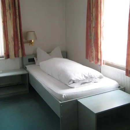 Deutsches Haus 3*