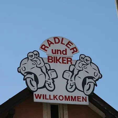 Deutsches Haus 3*