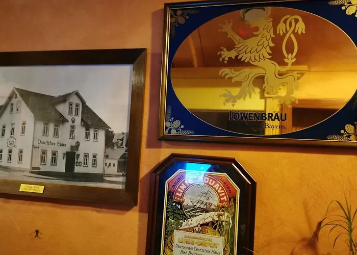 Deutsches Haus מלון
