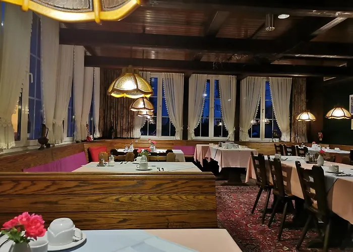 מלון Deutsches Haus